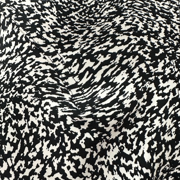 LULU JACKET - Picture 4 of 4